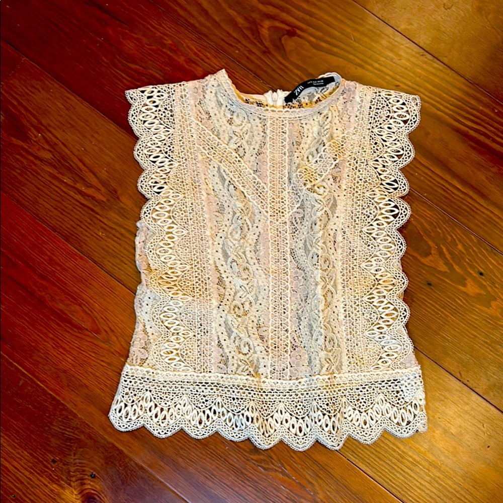 Zara Cream Lace Sleeveless Top